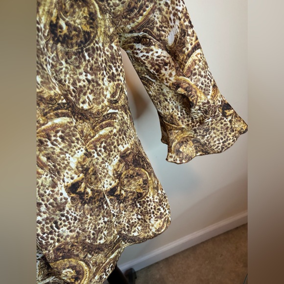Ladies Animal Print Blouse with Ruffle Sleeves - Picture 7 of 12